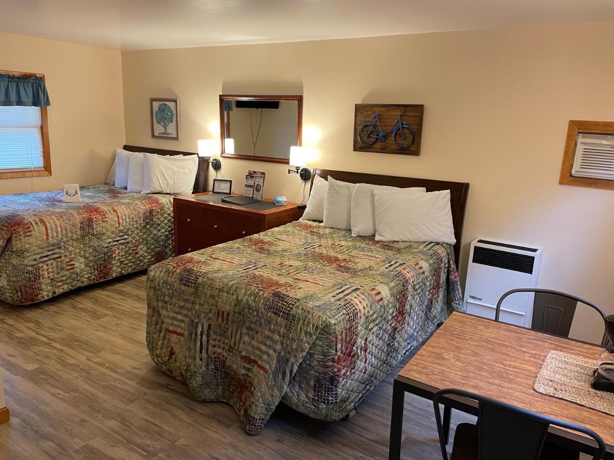 Whitetail Creek Resort Lead Екстериор снимка