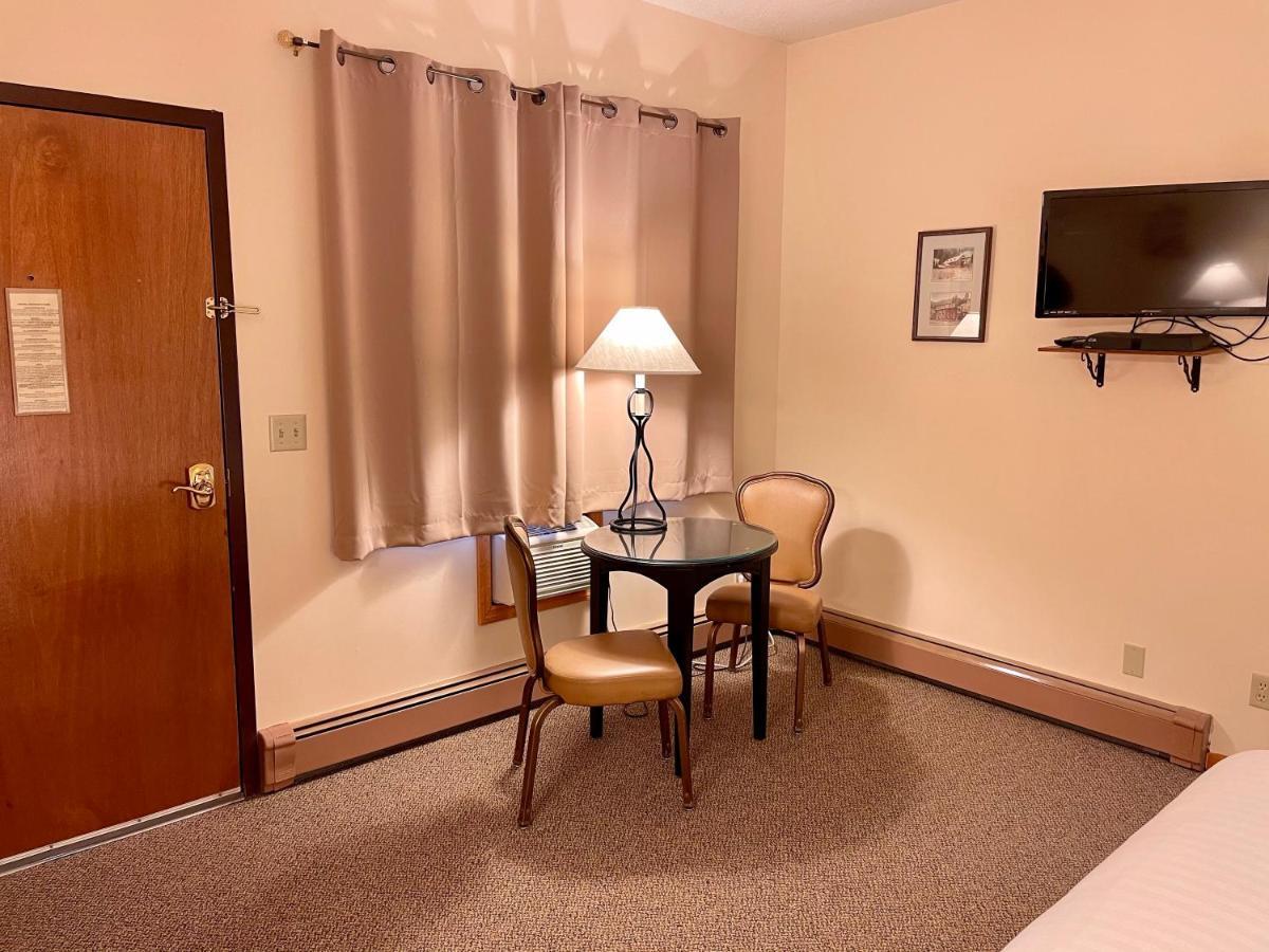Whitetail Creek Resort Lead Екстериор снимка